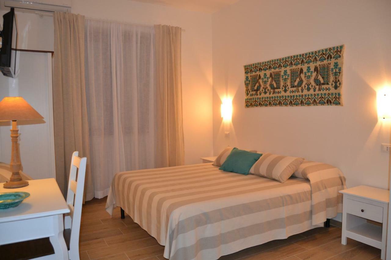 Nuscos Bed And Breakfast Nuoro  Kültér fotó
