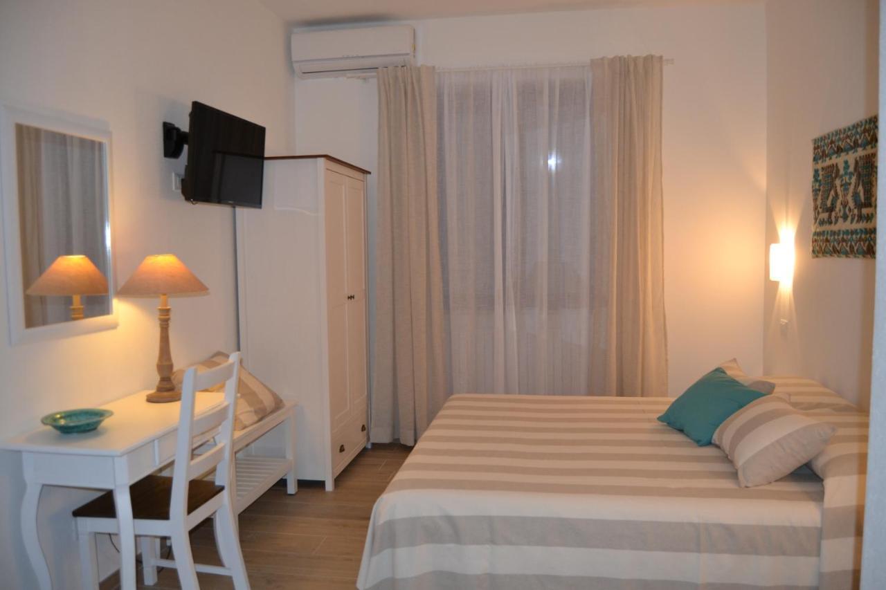 Nuscos Bed And Breakfast Nuoro  Kültér fotó